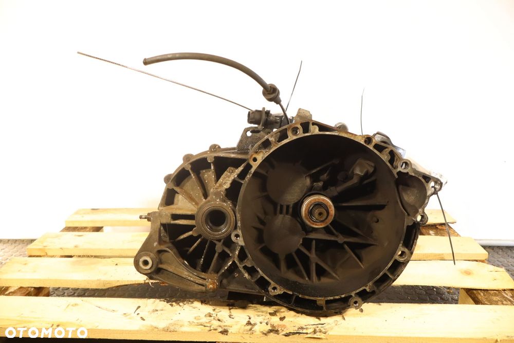 SKRZYNIA BIEGÓW 6 BIEGOWA FOCUS II MK2 2.0TDCI - 1