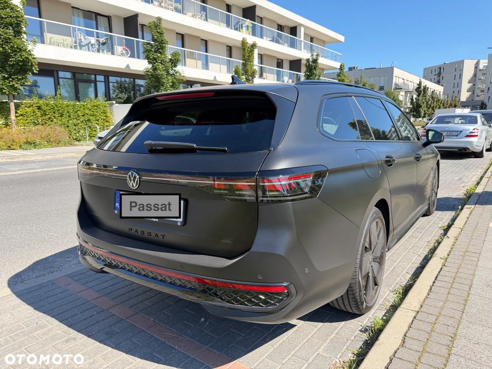 Volkswagen Passat - 6