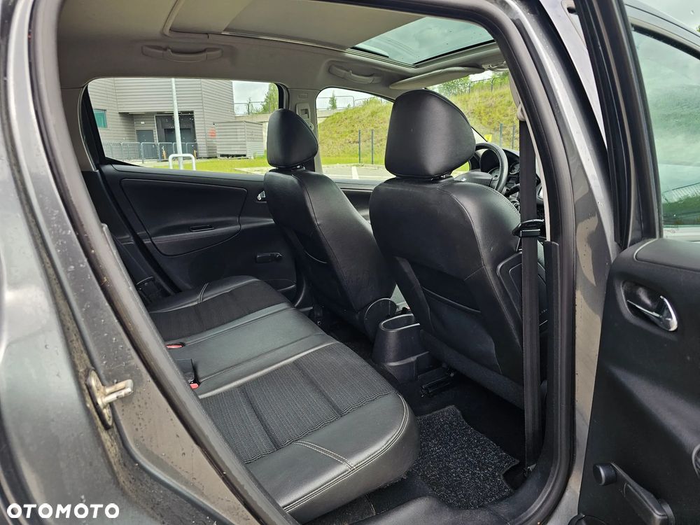 Peugeot 207 1.4 16V Trendy - 8