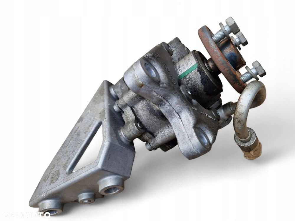 BMW E81 E87 E90 E91 E92 N52 2.5i 3.0i POMPA WSPOMAGANIA LF30 LUK 135 bar - 3