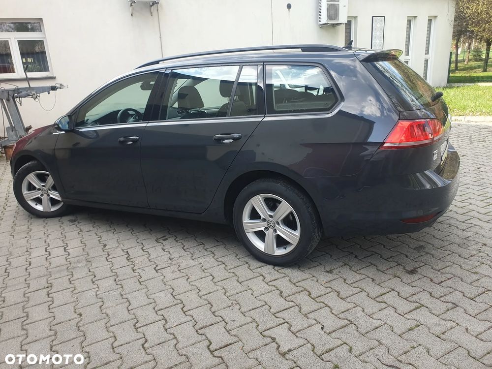 Volkswagen Golf 1.6 TDI BlueMotion Technology Lounge - 17