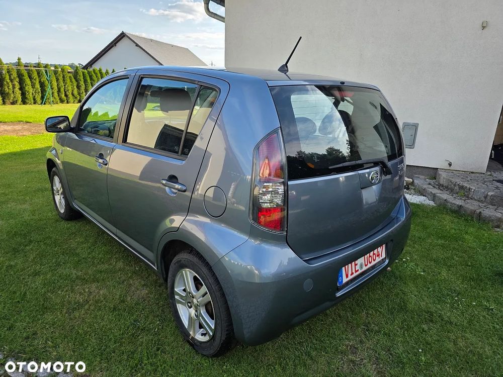 Daihatsu Sirion 1.3 Automatik - 6