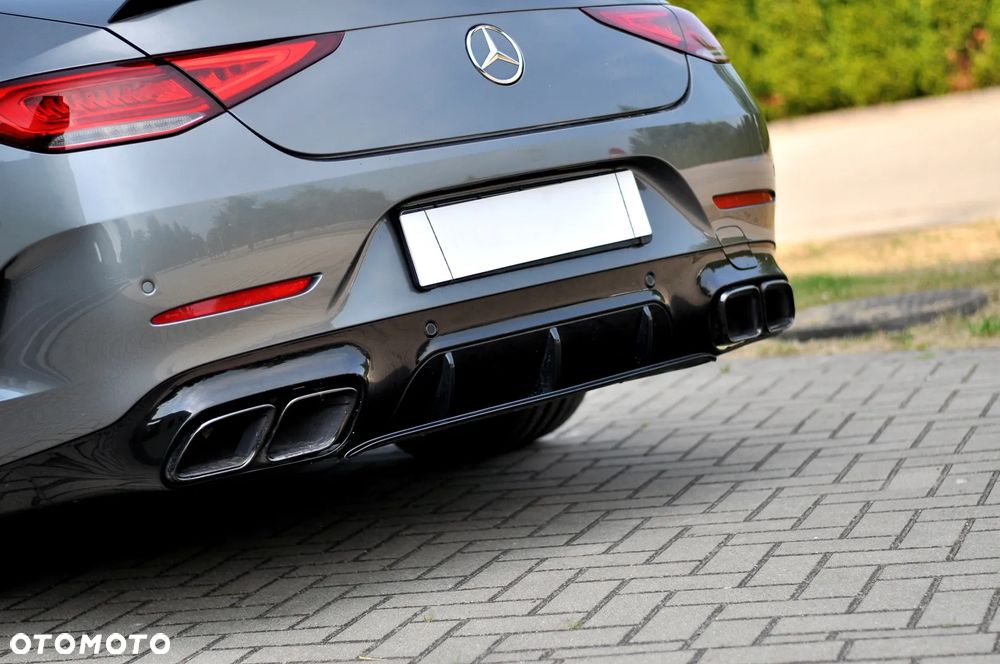 Mercedes-Benz CLS 300 d 4Matic 9G-TRONIC AMG Line - 14
