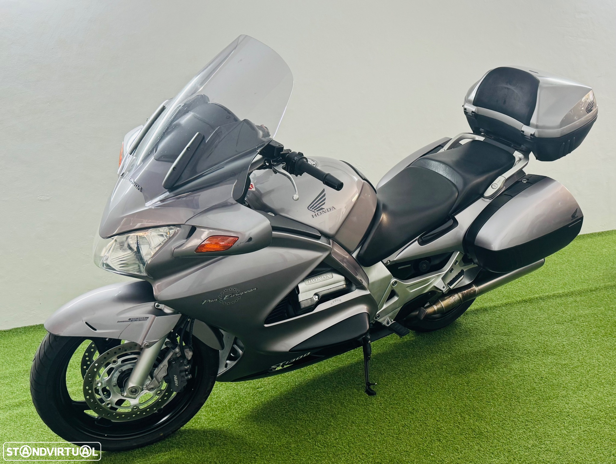 Honda Pan European 1300 - 4