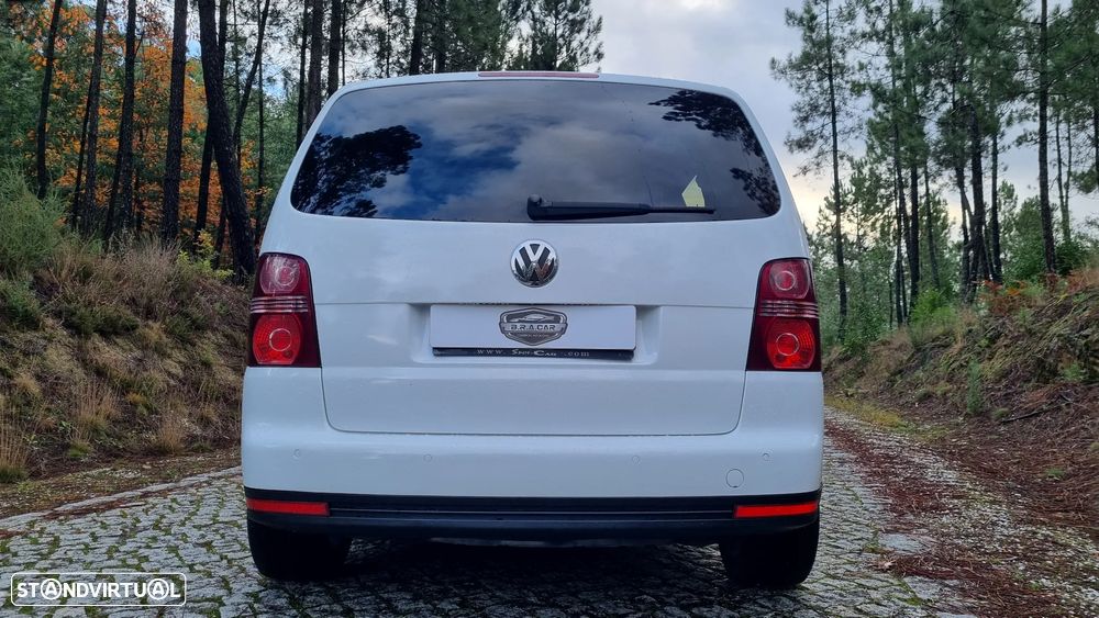 VW Touran 1.9 TDi DSG Highline - 22