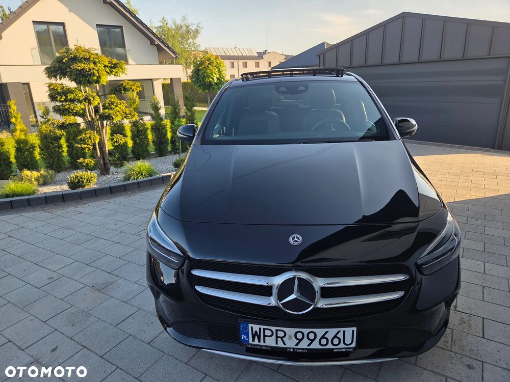 Mercedes-Benz Klasa B 220 4-Matic Style 7G-DCT - 34