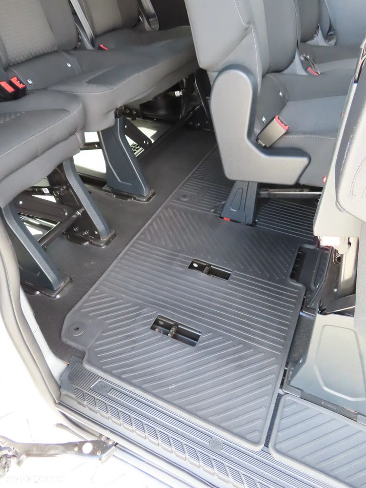 Ford Transit Custom - 22