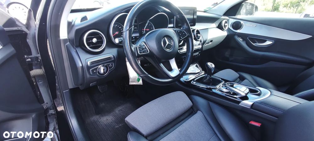 Mercedes-Benz Klasa C 200 (BlueTEC) d - 32