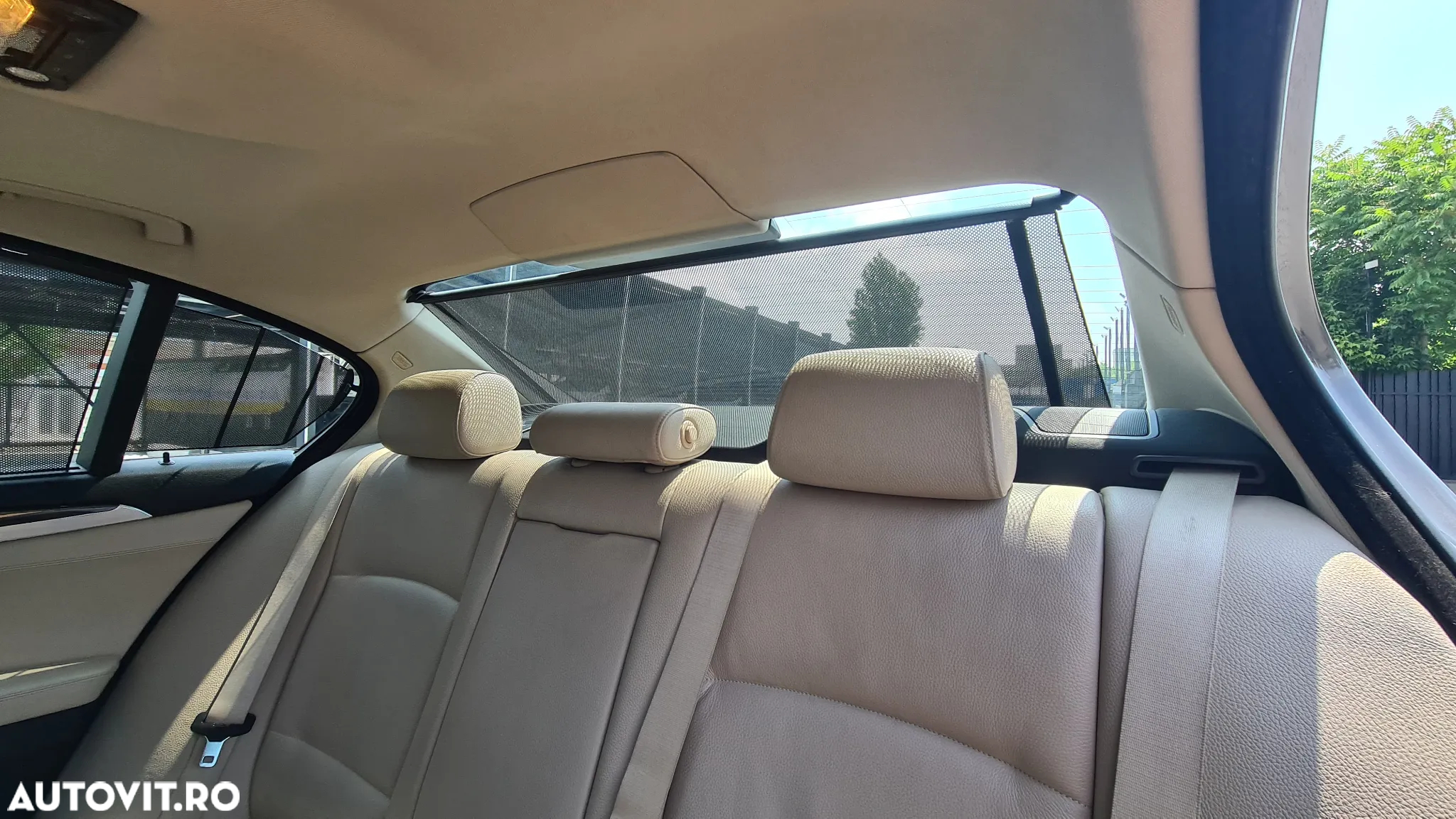 BMW Seria 5 530d xDrive - 26