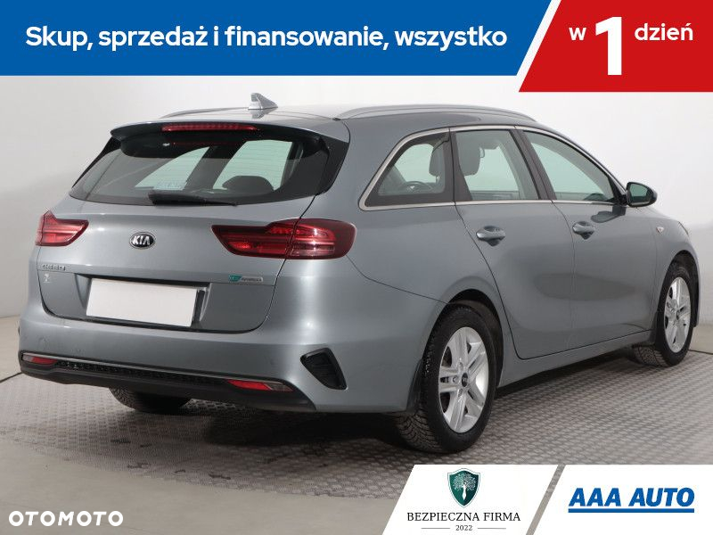 Kia Ceed - 6