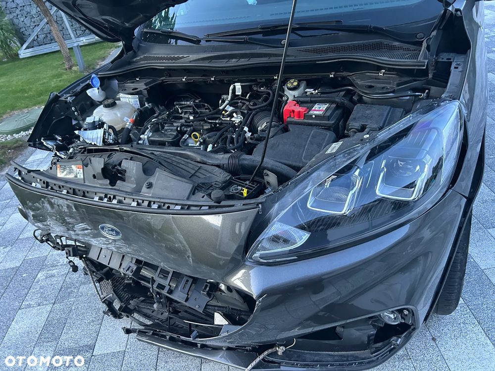 Ford Kuga 1.5 EcoBoost 2x4 ST-Line - 16