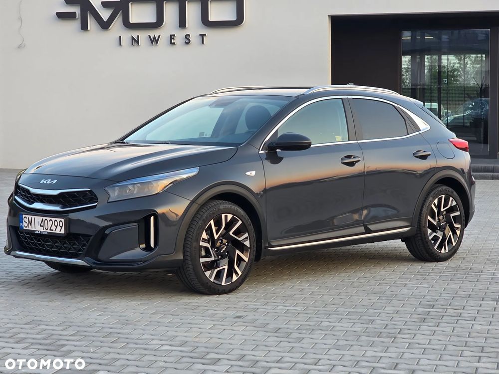 Kia XCeed 1.5 T-GDI M DCT - 2