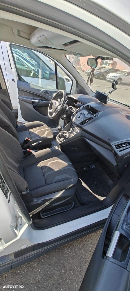 Ford Transit Connect - 6