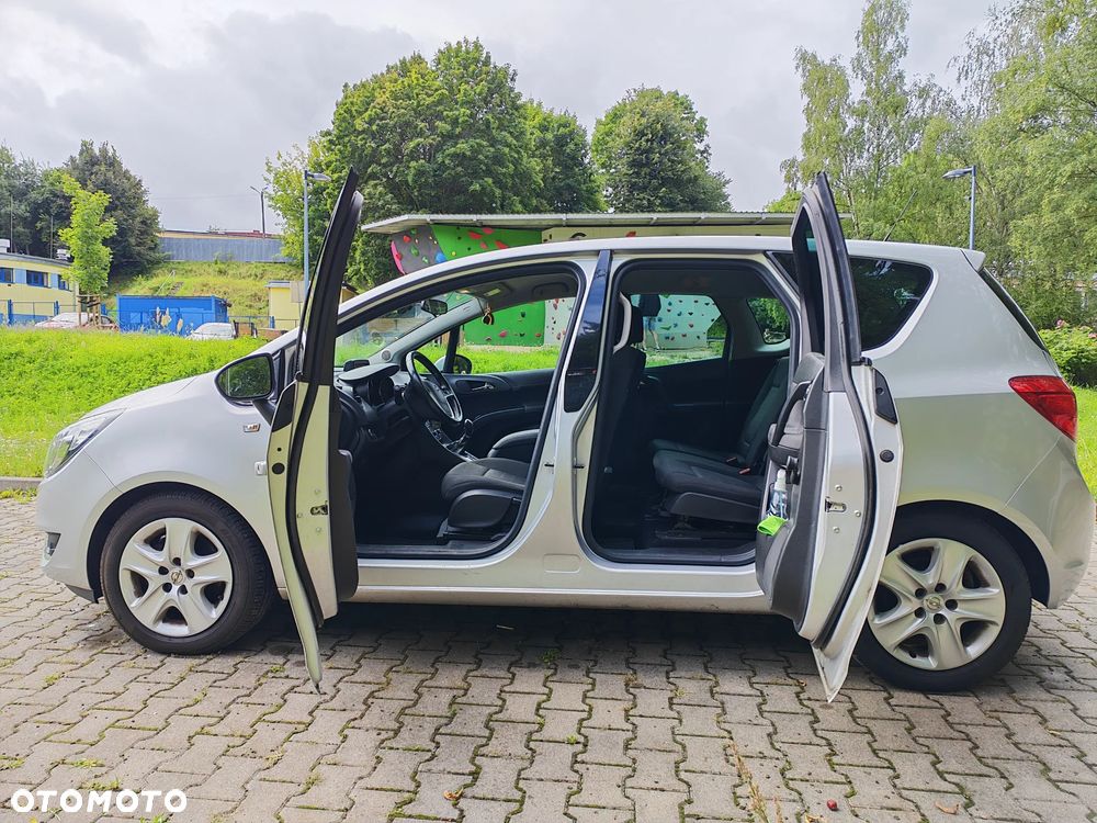 Opel Meriva - 1
