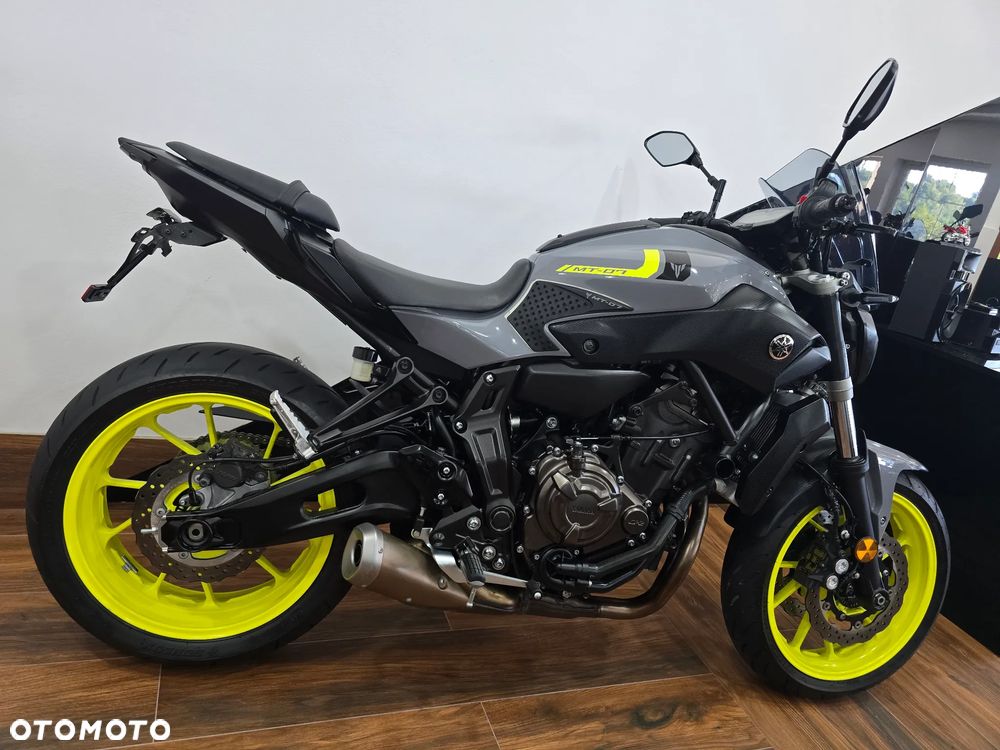 Yamaha MT - 35