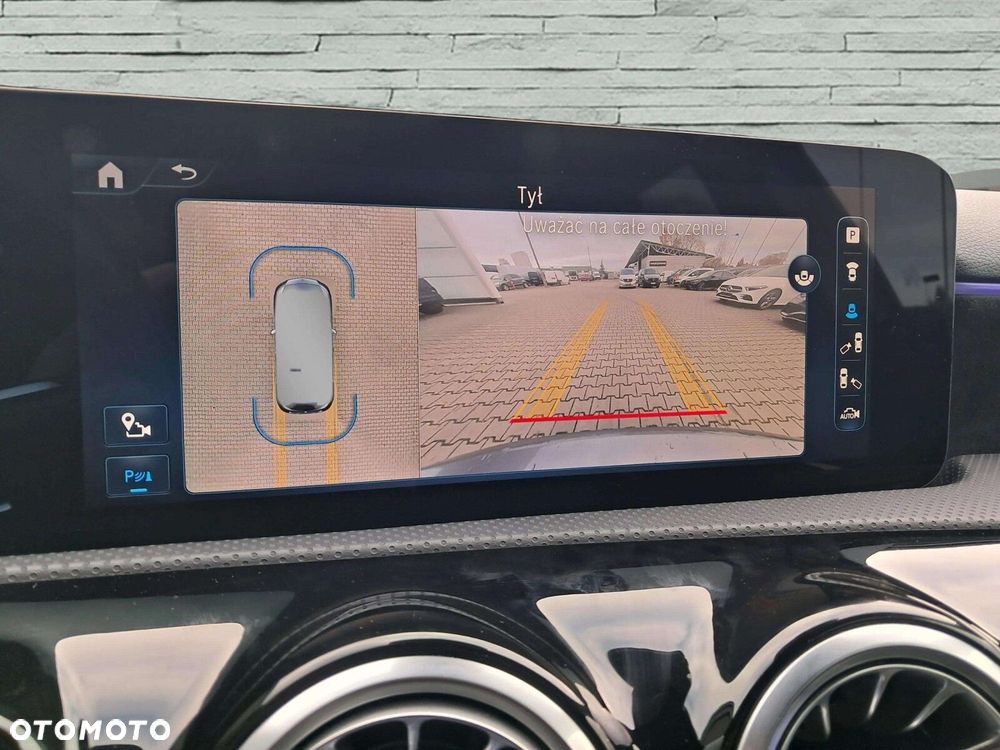 Mercedes-Benz Klasa A 200 d AMG Line 8G-DCT - 15