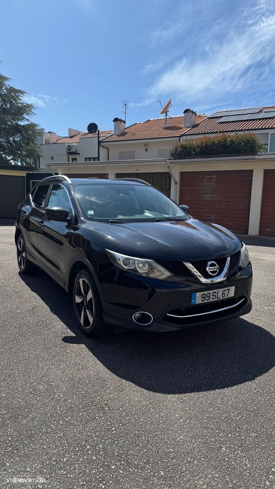 Nissan Qashqai - 1