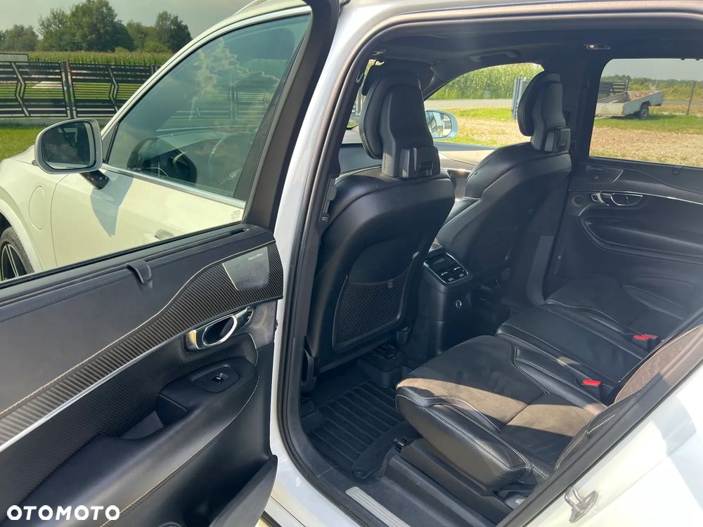 Volvo XC 90 T8 AWD Plug-In Hybrid R-Design 7os - 13