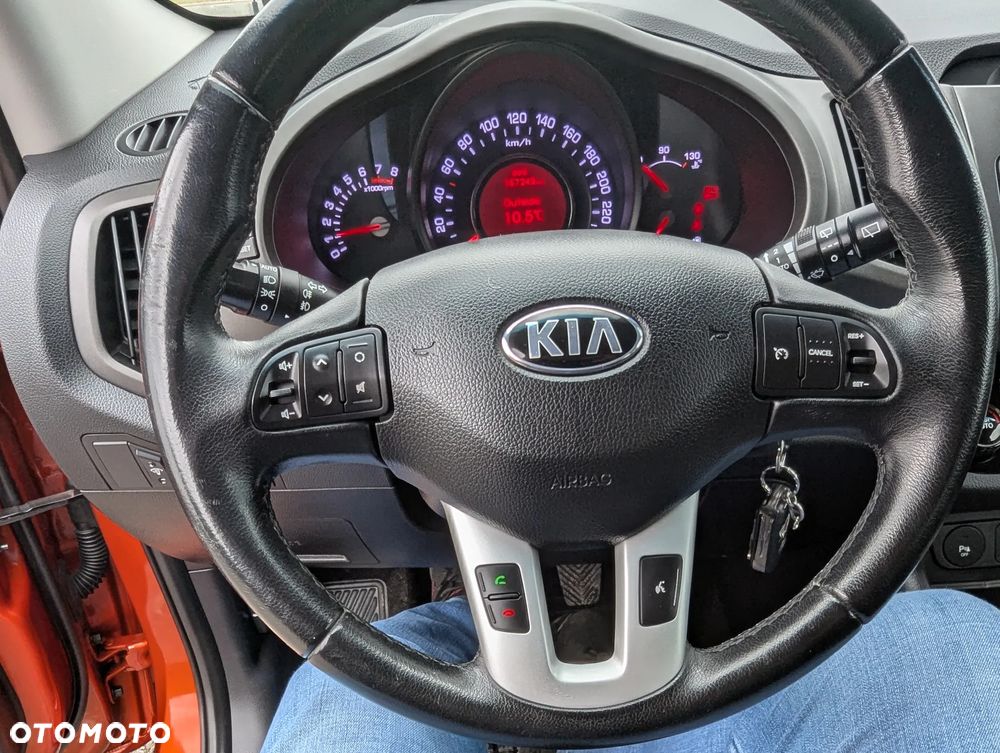 Kia Sportage 1.6 GDI Business Line 2WD - 24