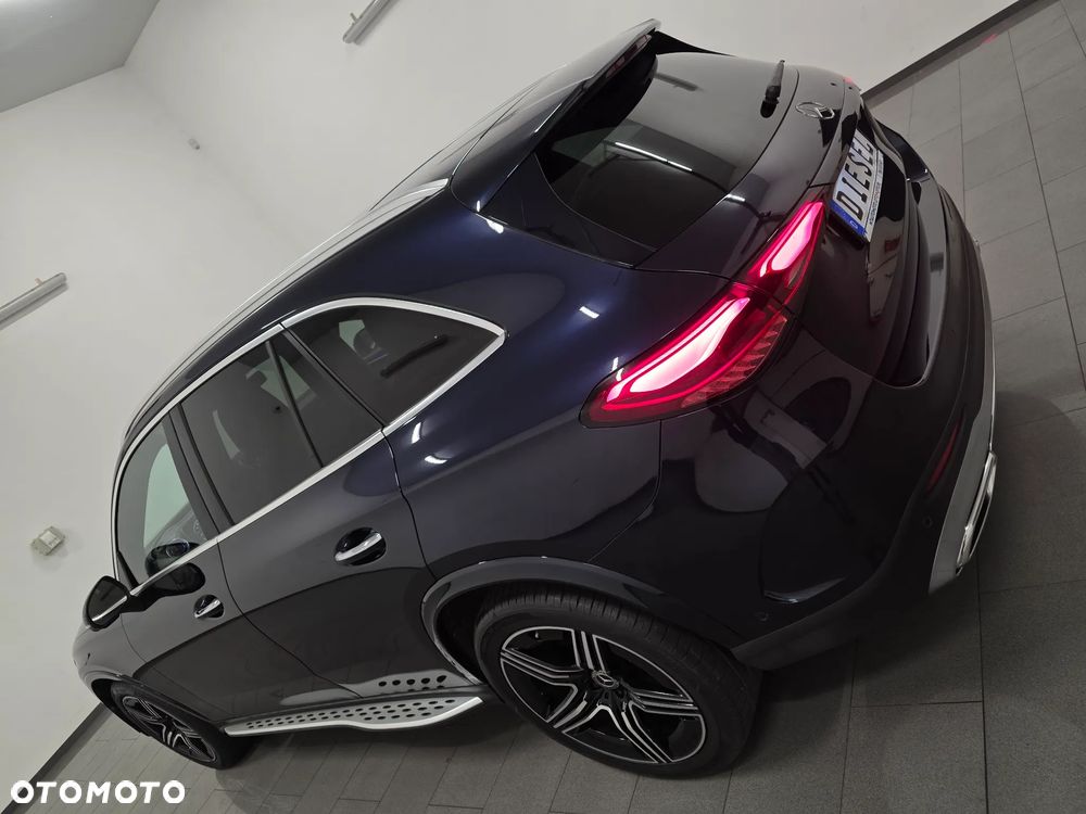 Mercedes-Benz GLC 220 d 4Matic 9G-TRONIC Edition AMG Line - 36
