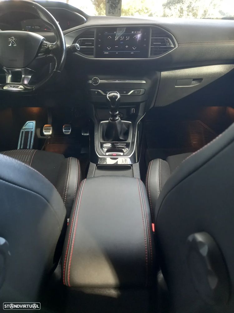 Peugeot 308 SW 1.5 BlueHDi GT Line - 17