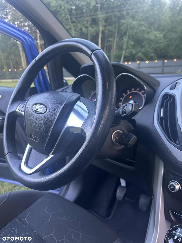 Ford B-MAX 1.4 Ambiente - 19