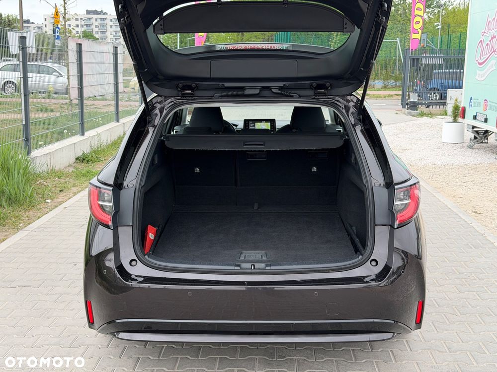 Toyota Corolla 1.8 Hybrid Comfort - 26