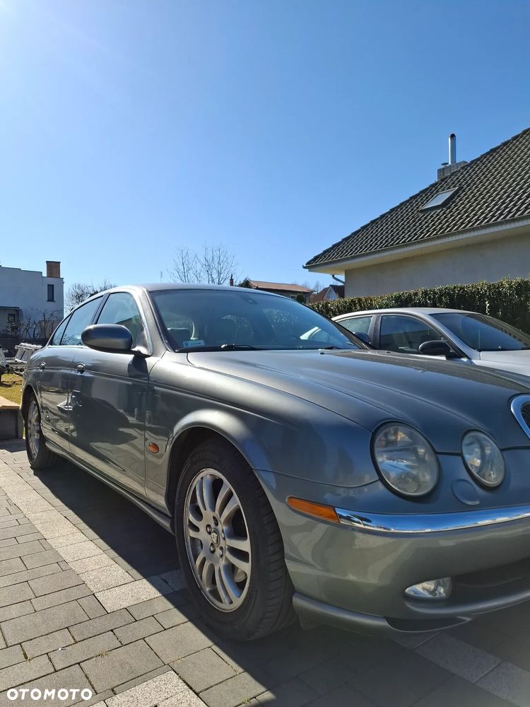 Jaguar S-Type 4.2 V8 - 5