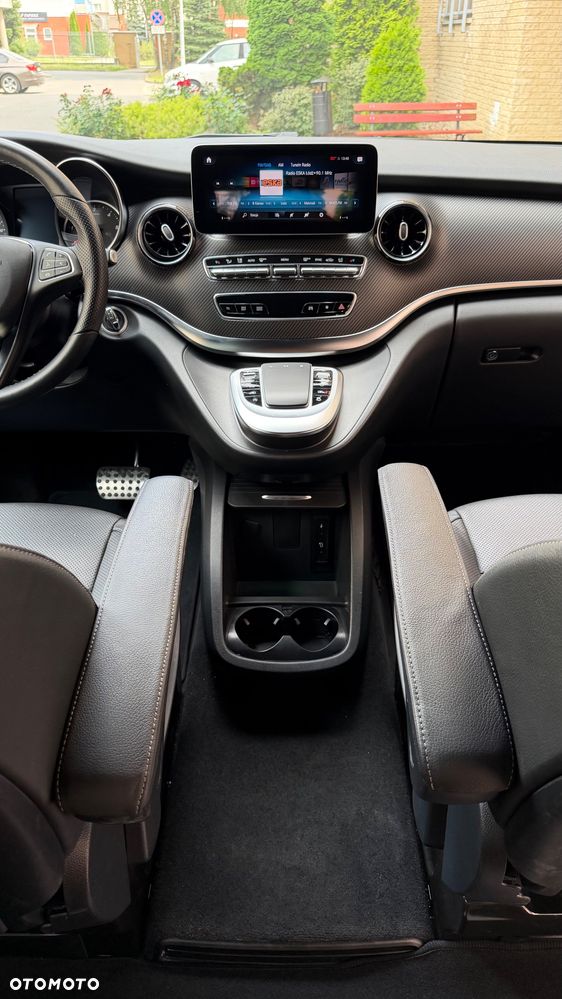 Mercedes-Benz Klasa V 300 d Avantgarde 9G-Tronic (d³ugi) - 22