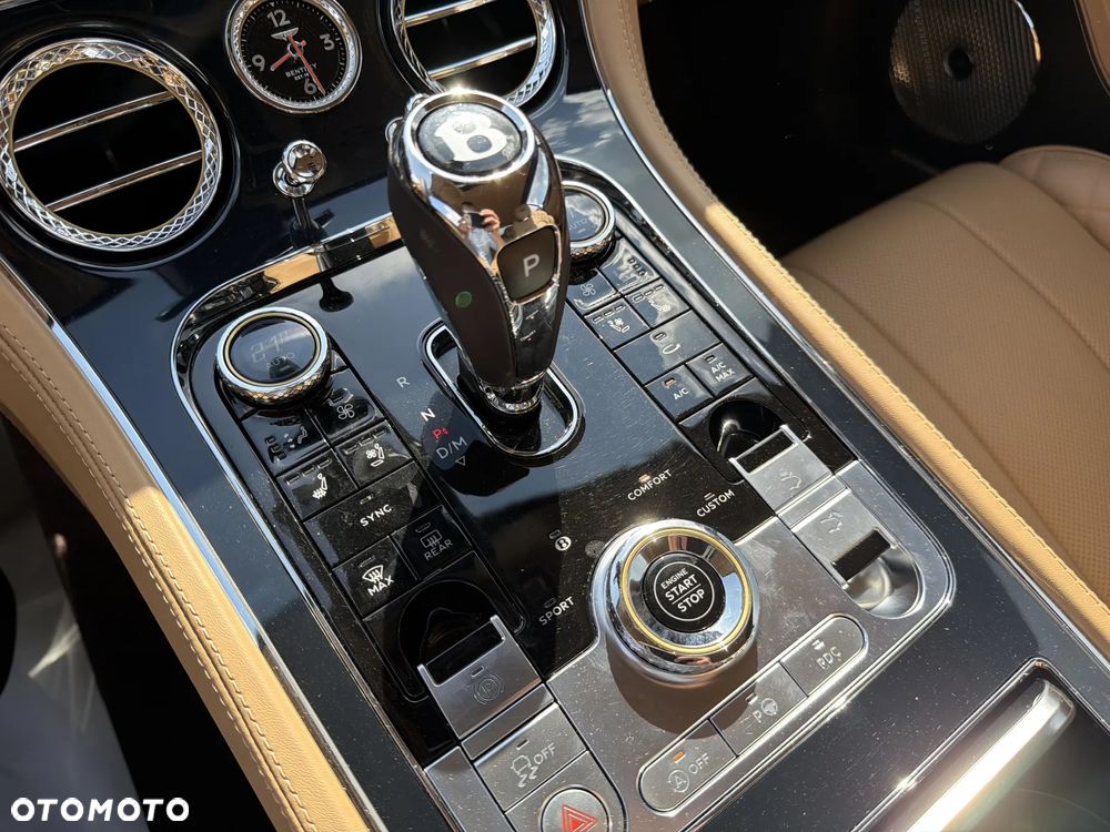 Bentley Continental GT - 16