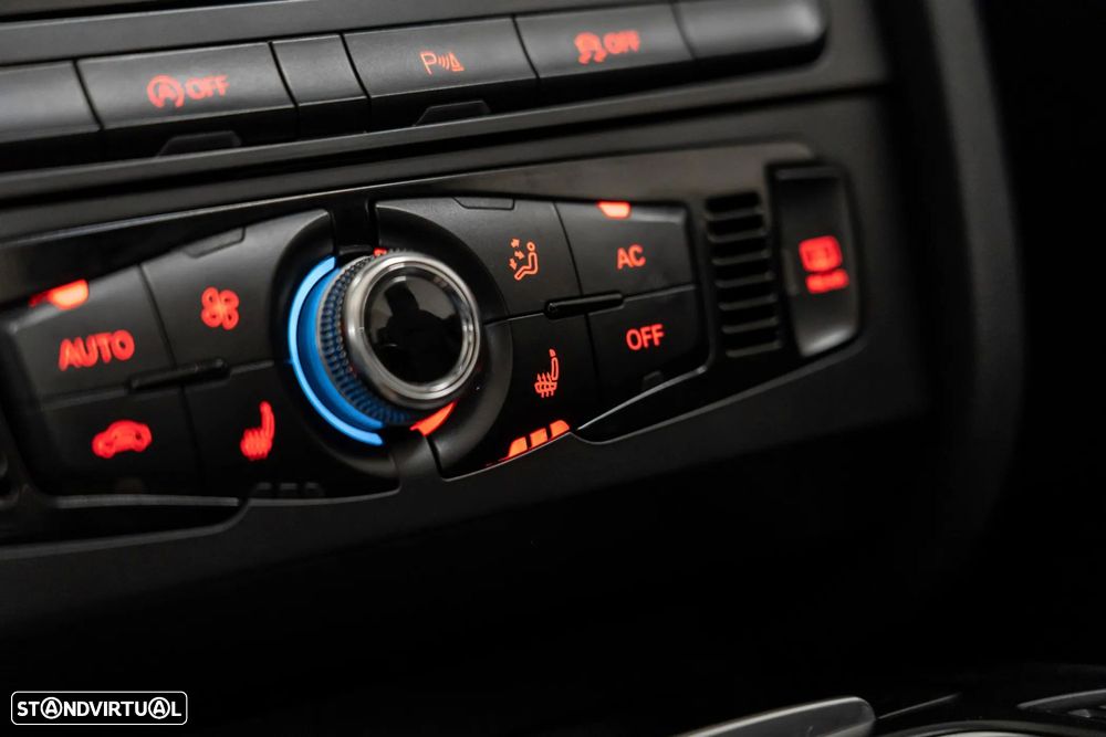 Audi A5 Cabrio 2.0 TDi Multitronic - 17