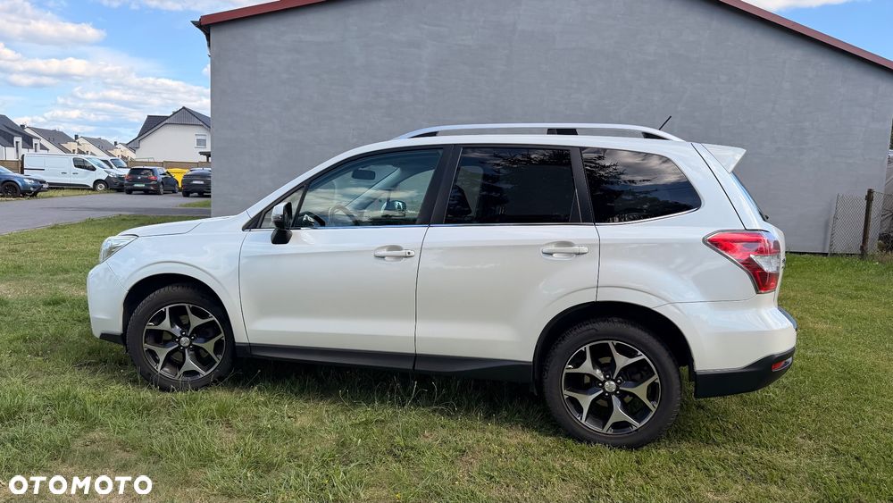 Subaru Forester 2.0XT Platinum Lineartronic - 7