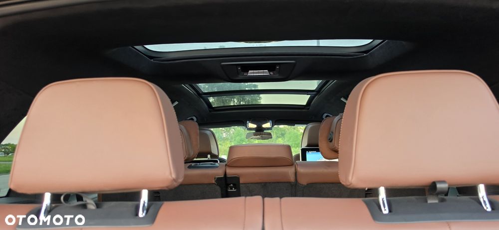 BMW X7 - 29