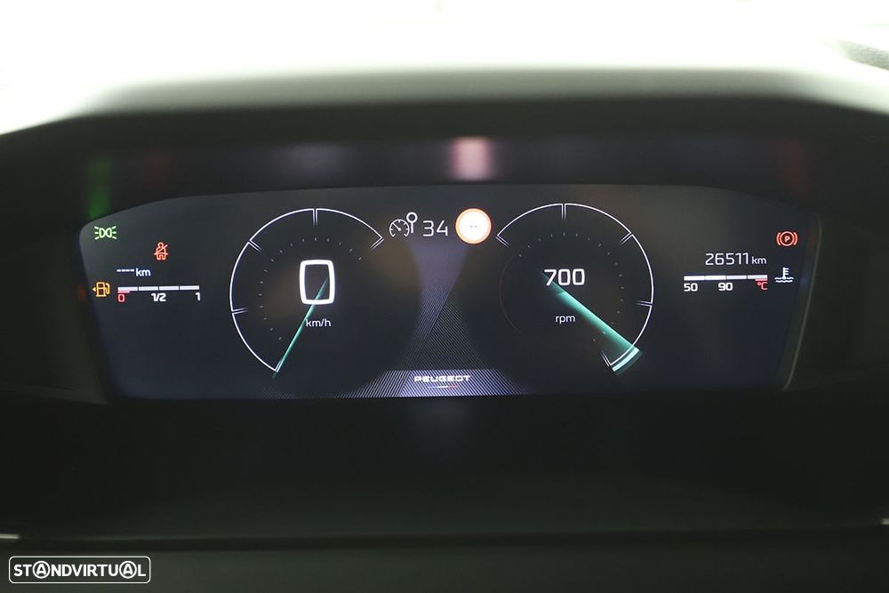 Peugeot 2008 1.2 PureTech Allure - 17