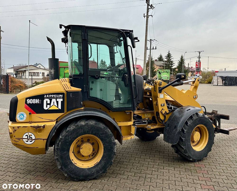Caterpillar CAT 908 H2 - 4