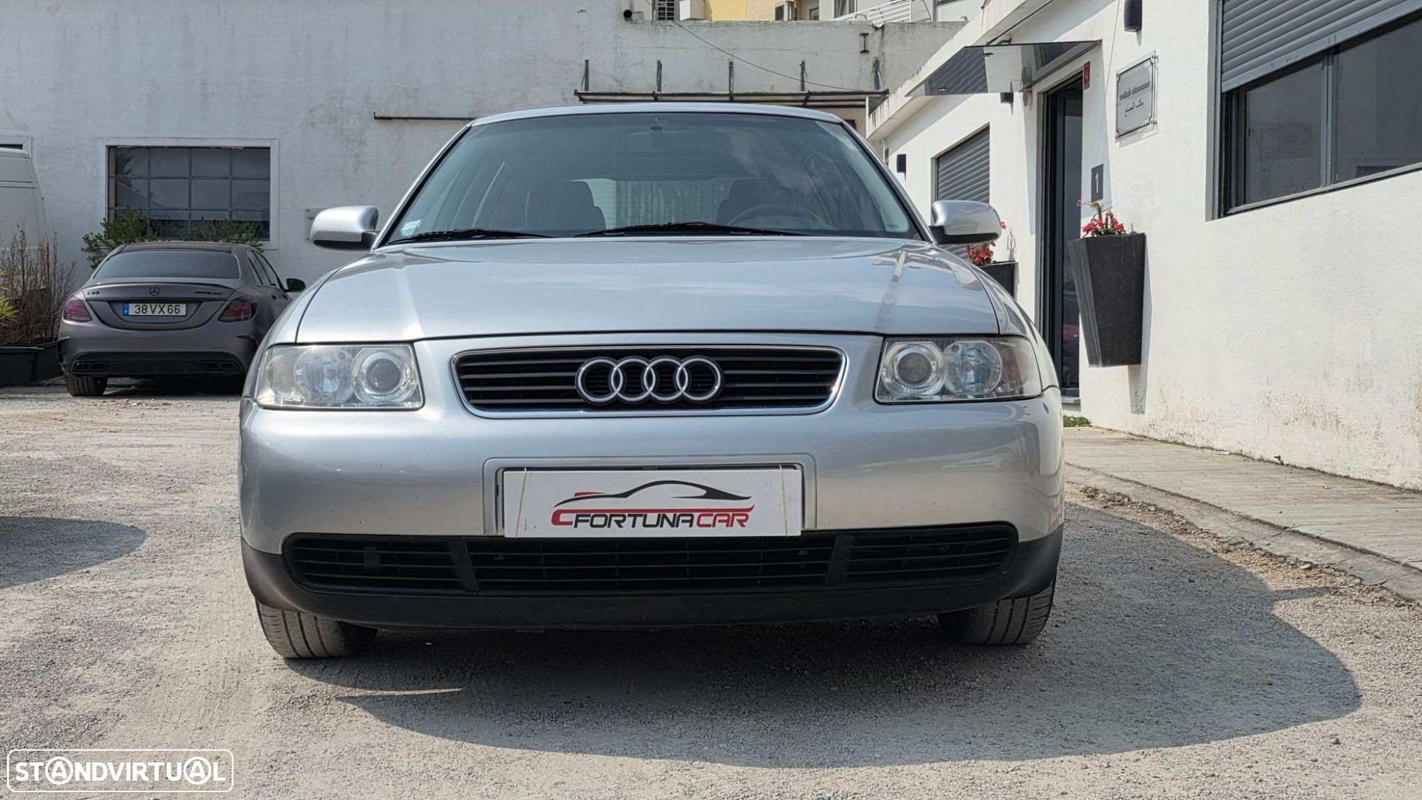 Audi A3 1.6 Attraction - 2