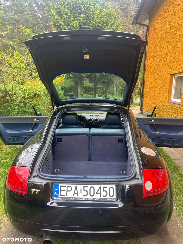 Audi TT Coupé 1.8T - 12