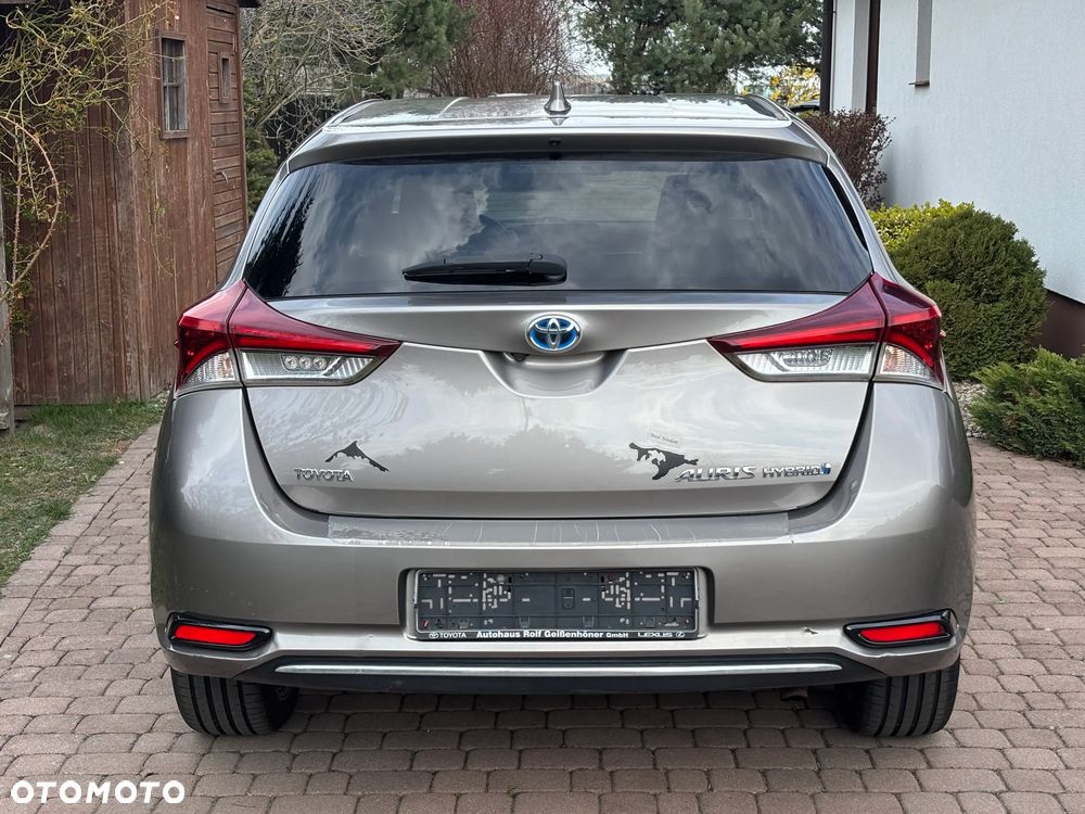 Toyota Auris - 9