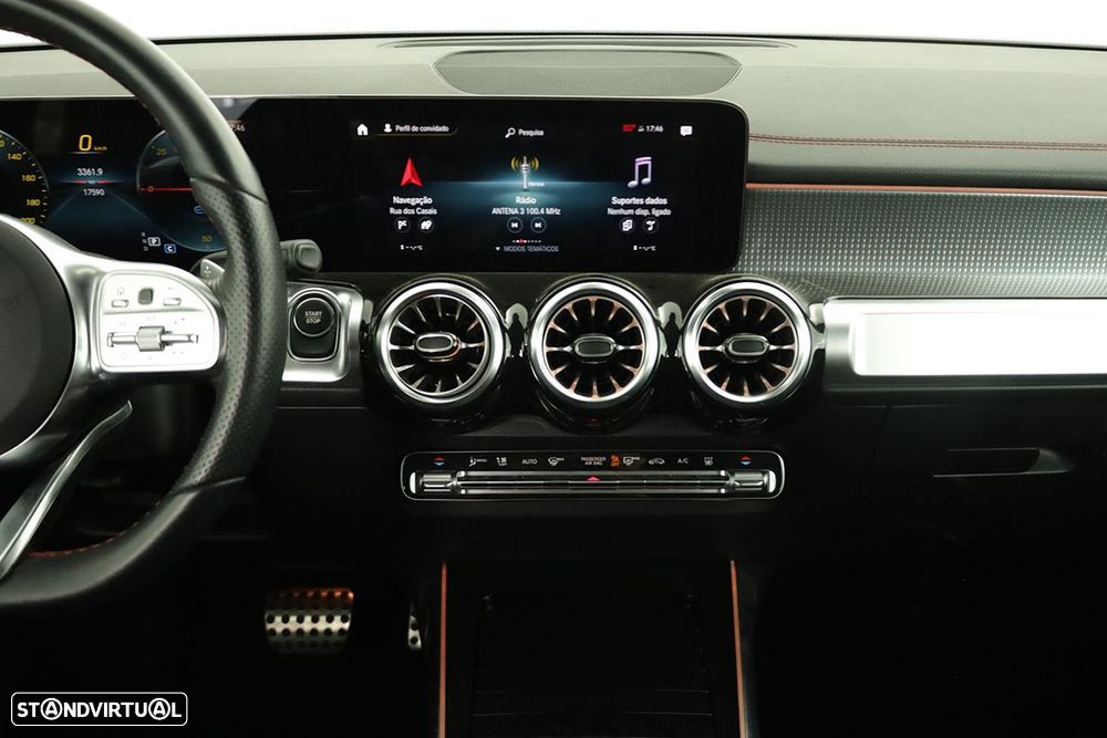 Mercedes-Benz EQB 300 4Matic AMG Line - 10