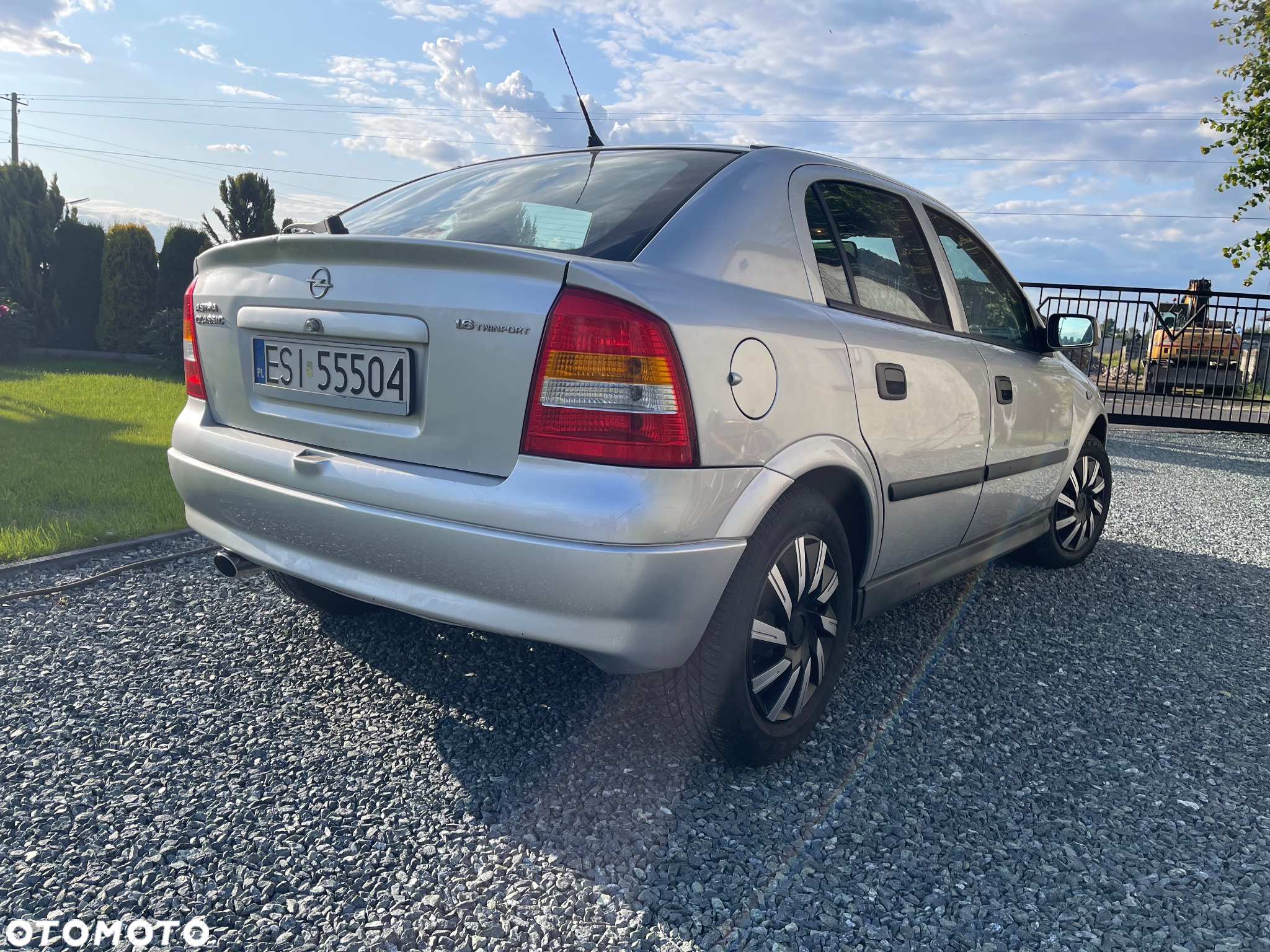 Opel Astra - 2