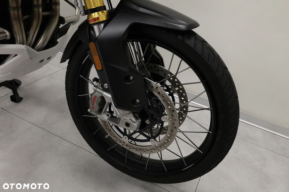 Triumph Tiger - 25