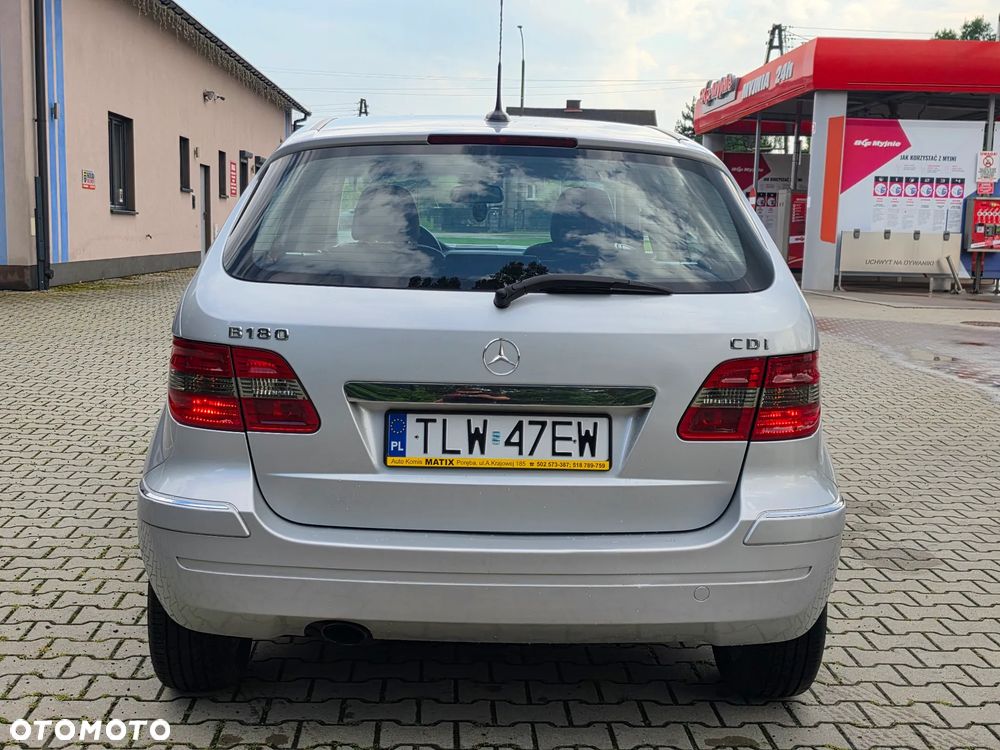 Mercedes-Benz Klasa B 180 CDI Special Edition - 25