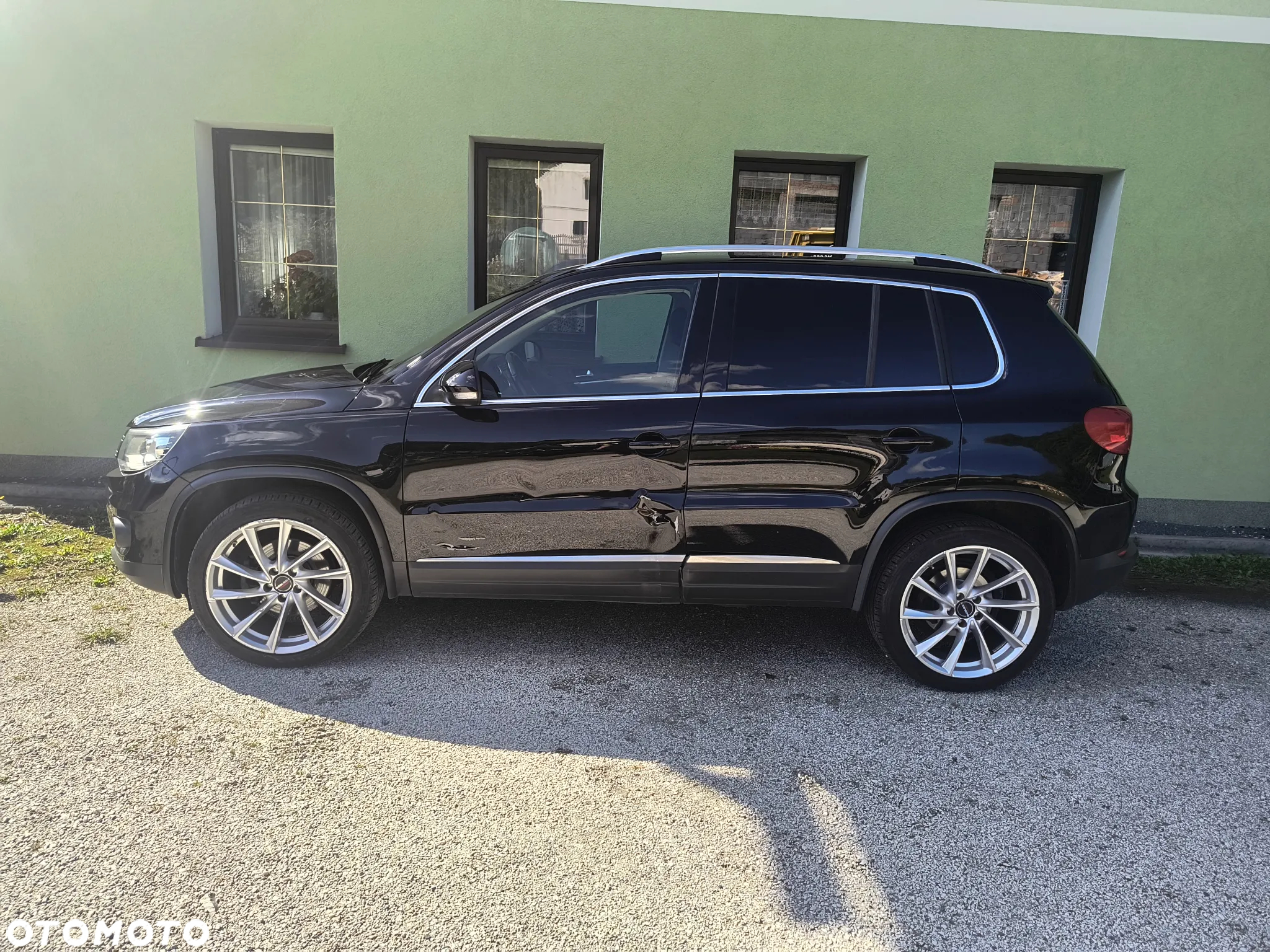 Volkswagen Tiguan - 4