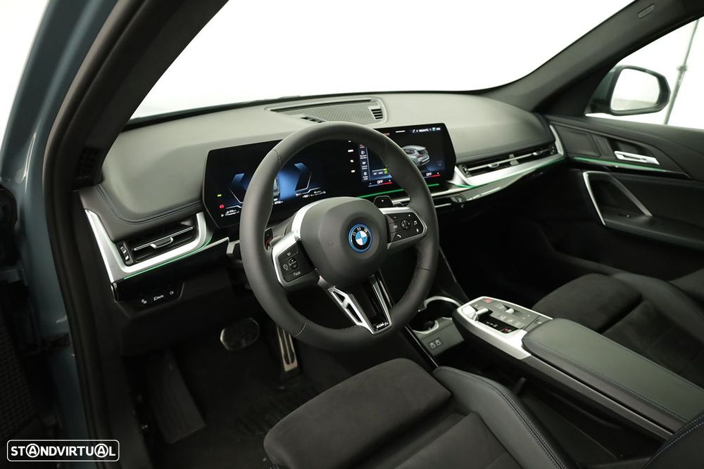 BMW X1 xDrive25e Pack Desportivo M - 8