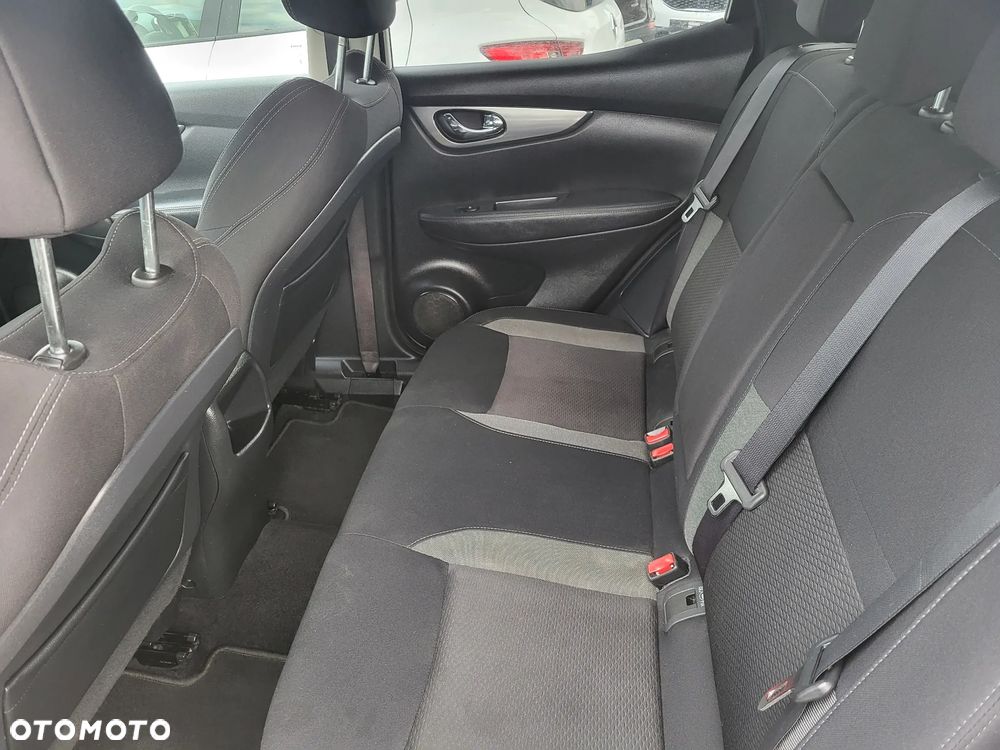 Nissan Qashqai 1.3 DIG-T Tekna - 24