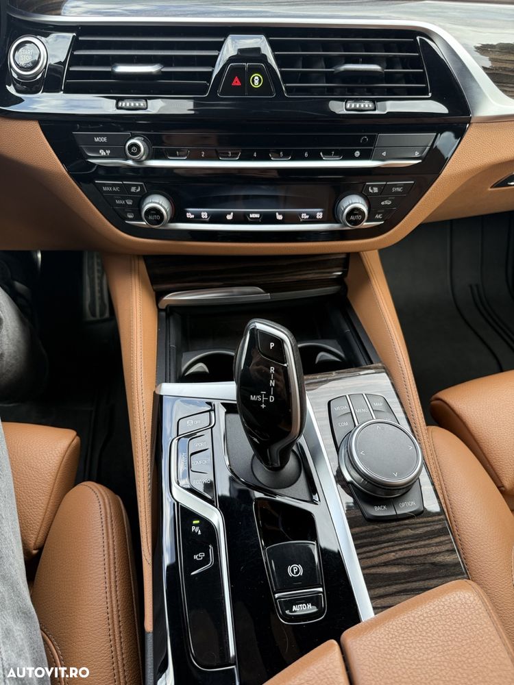 BMW Seria 5 540i xDrive Aut. M Sport Edition - 10