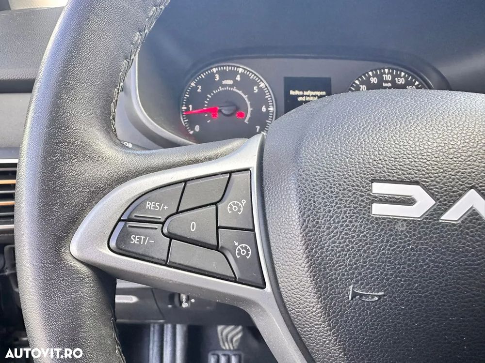 Dacia Jogger TCe 110 Journey - 15