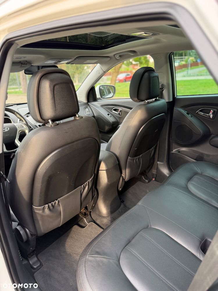 Hyundai ix35 2.0 CRDi 4WD Premium - 17