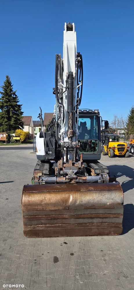 Doosan <<Doosan DX140LCR, 2015r, pług, ramie 3xłamane, 2 łyżki, z Niemiec!>> - 3