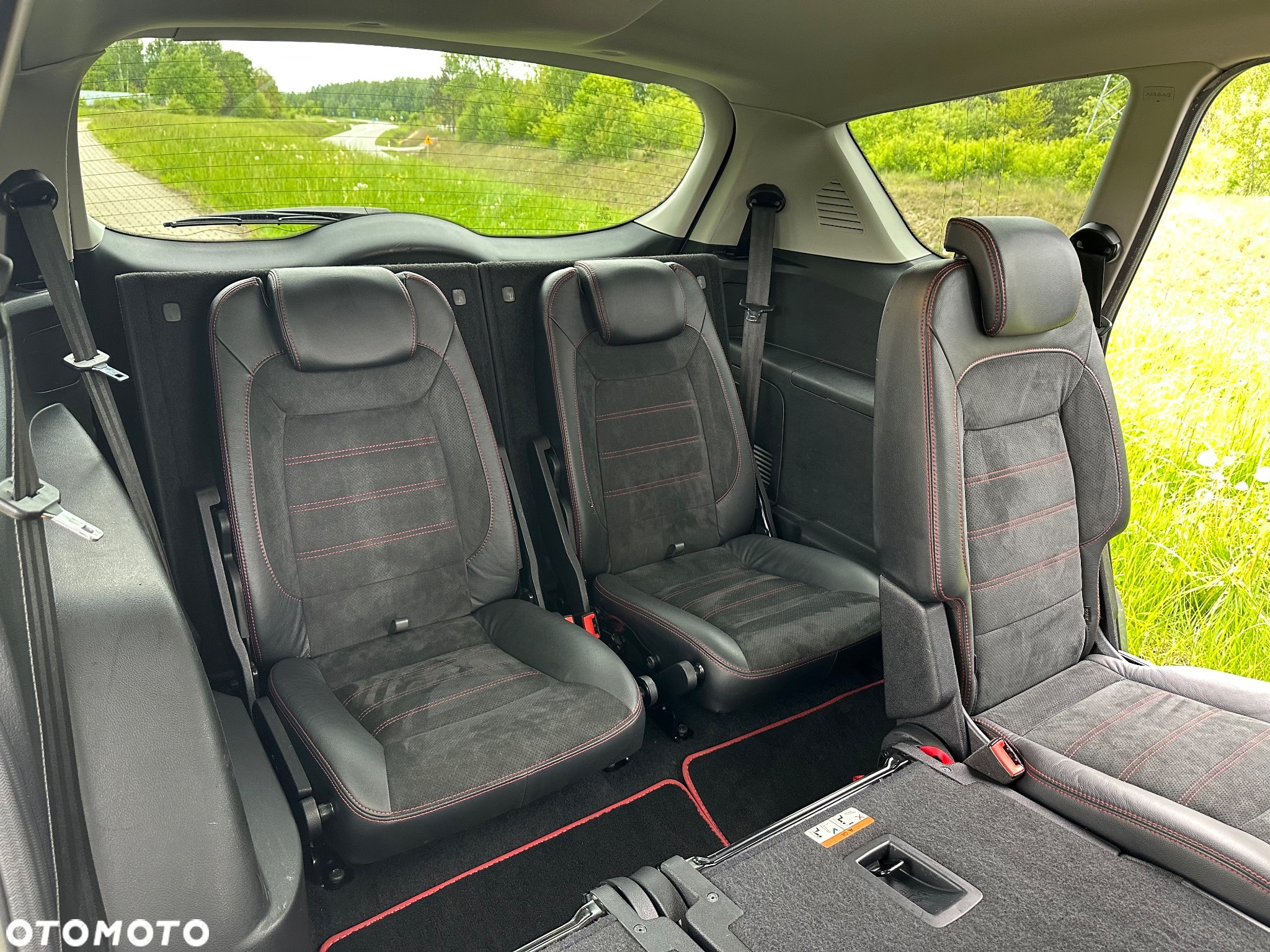 Ford S-Max 2.0 TDCi DPF Titanium - 13